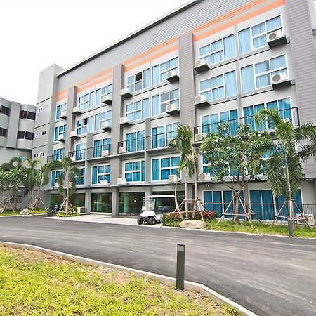 Sunshine One Hotel Pattaya Exterior photo